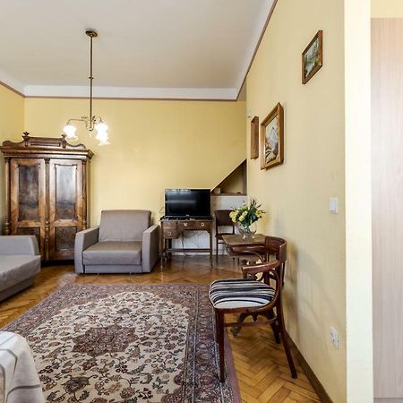 George Apartment Lviv Eksteriør billede